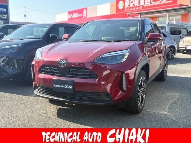 TOYOTA / YARIS CROSS HYBRID