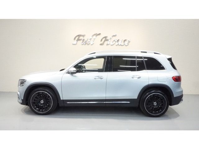 MERCEDES BENZ / MERCEDES BENZ GLB