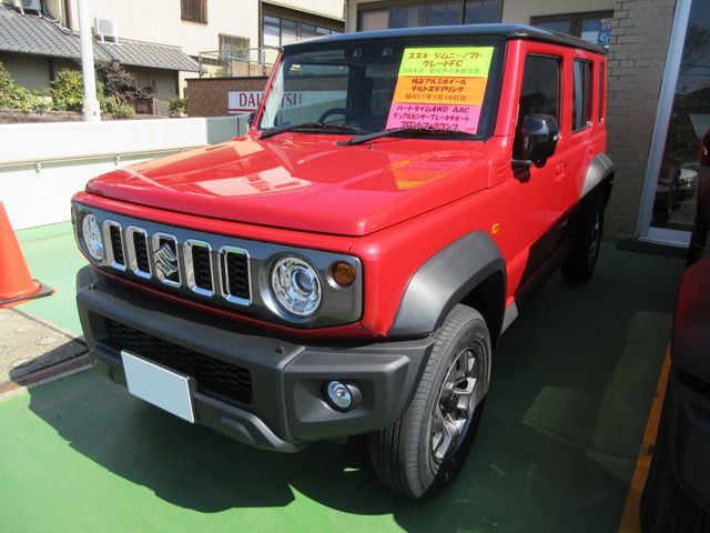 SUZUKI / JIMNY NOMADE
