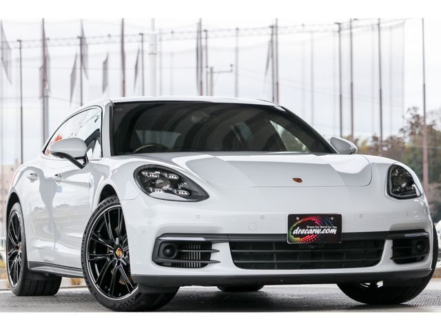 PORSCHE / PORSCHE PANAMERA Sport Turismo