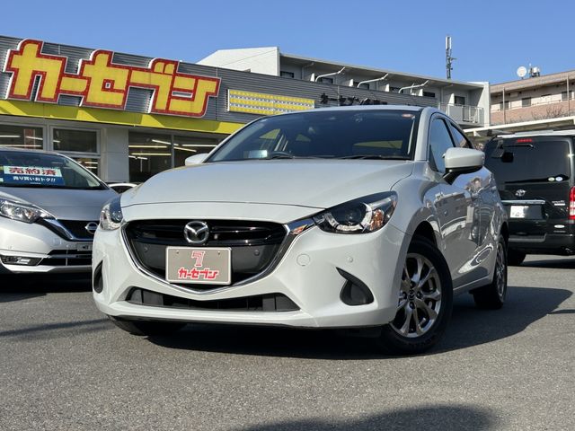 MAZDA / DEMIO
