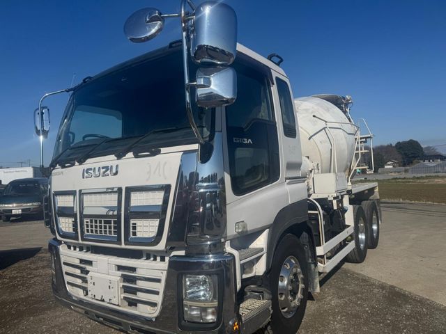 ISUZU / GIGA