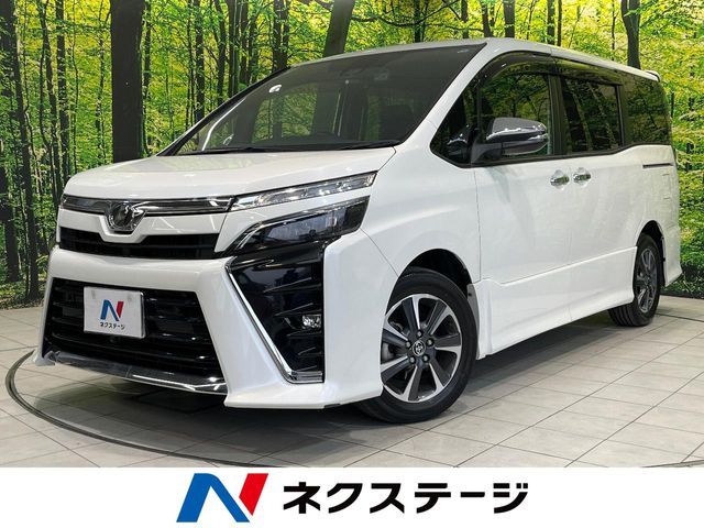TOYOTA / VOXY
