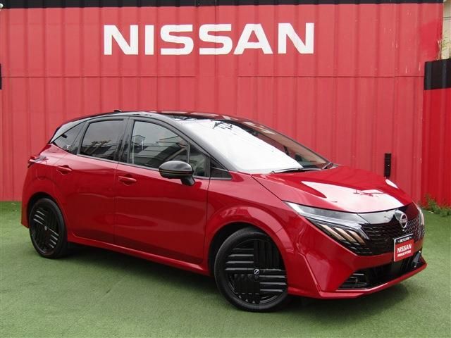 NISSAN / AURA