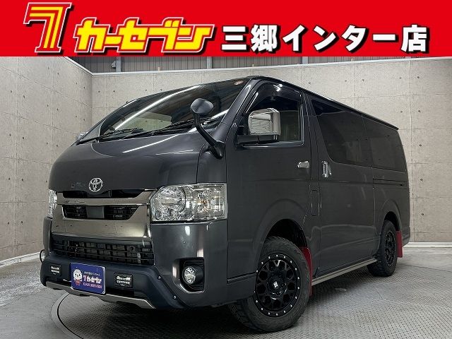 TOYOTA / HIACE van 4WD