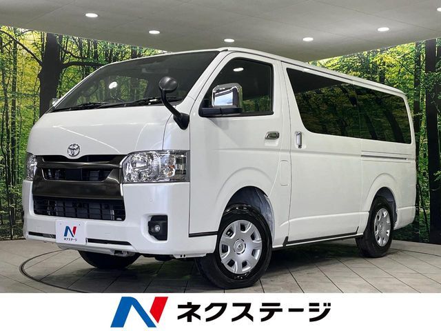 TOYOTA / HIACE van 4WD