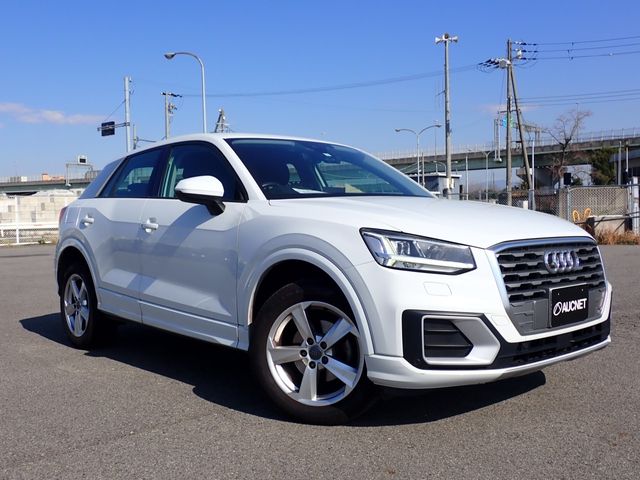 AUDI / AUDI Q2