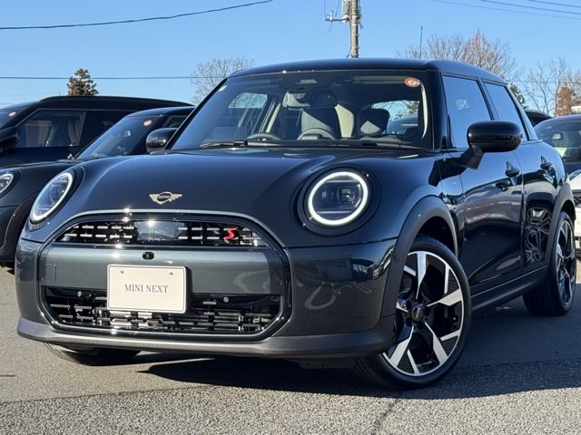 Japanese used car Ref# 1538652 BMW / MINI COOPER 5DOOR