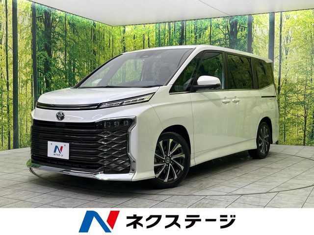TOYOTA / VOXY