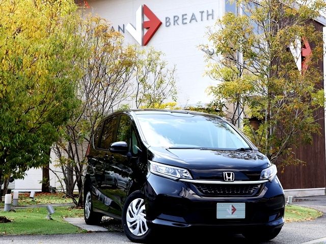 HONDA / FREED