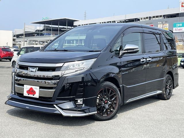 TOYOTA / NOAH