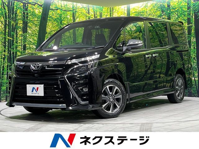TOYOTA / VOXY 4WD