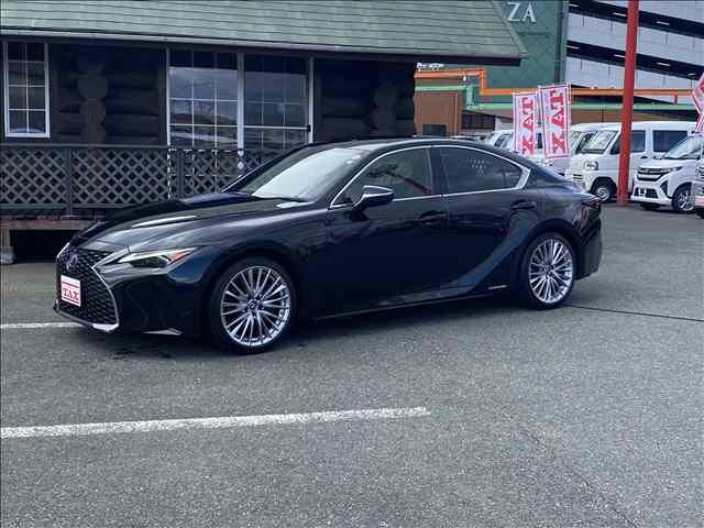 TOYOTA / LEXUS IS300h