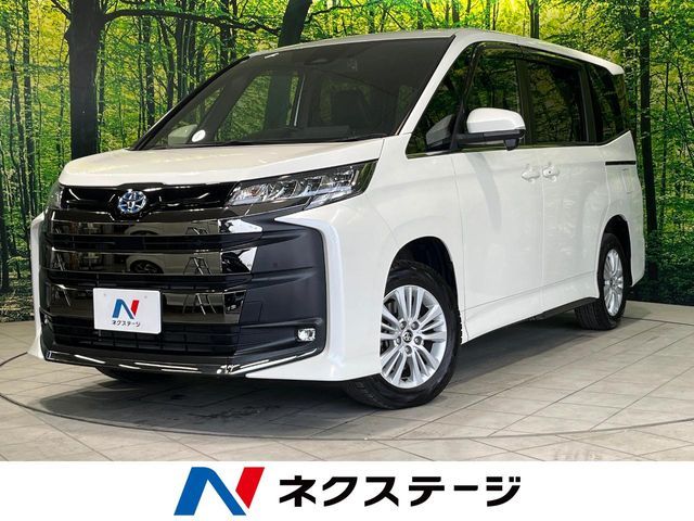 TOYOTA / NOAH HYBRID 4WD