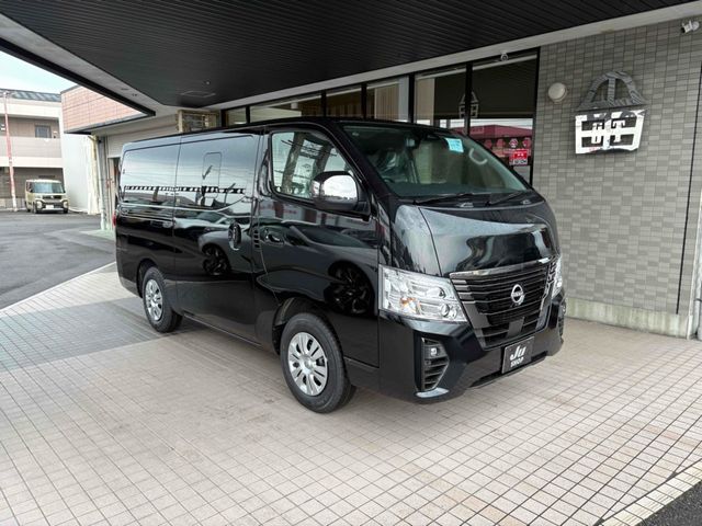 Japanese used car Ref# 1539880 NISSAN / CARAVAN van 4WD