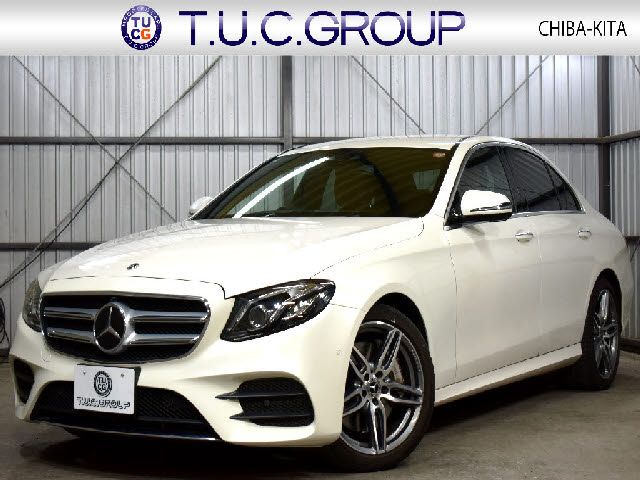 MERCEDES BENZ / MERCEDES BENZ E class sedan