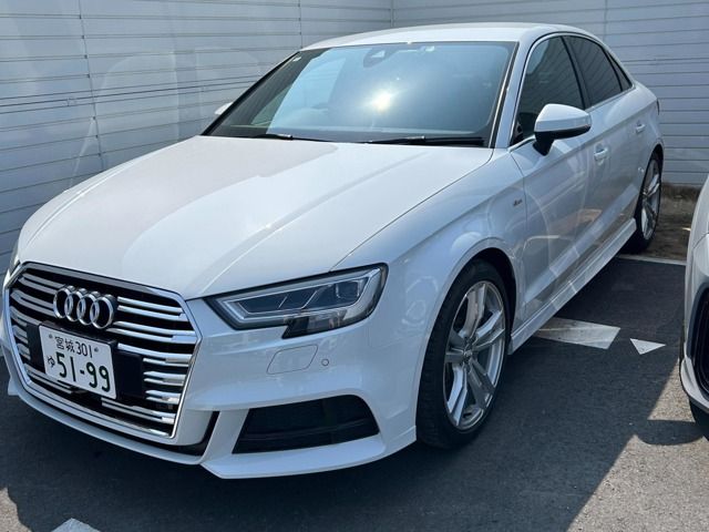 AUDI / AUDI A3 Sedan