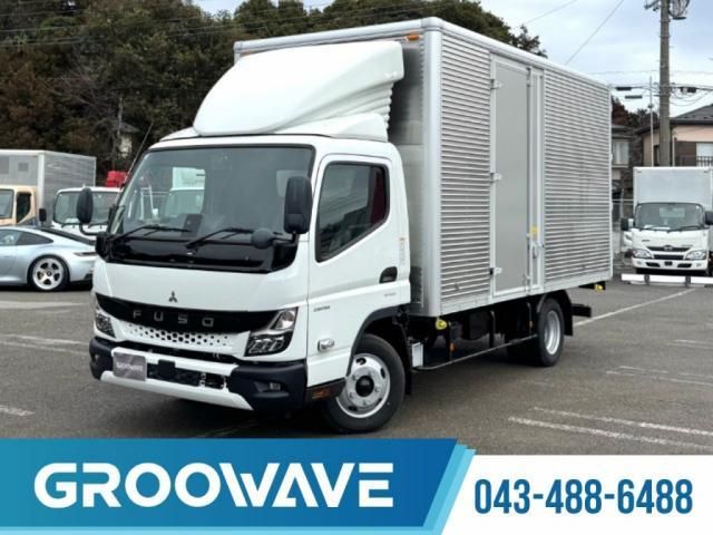 Japanese used car Ref# 1540557 MITSUBISHI / CANTER