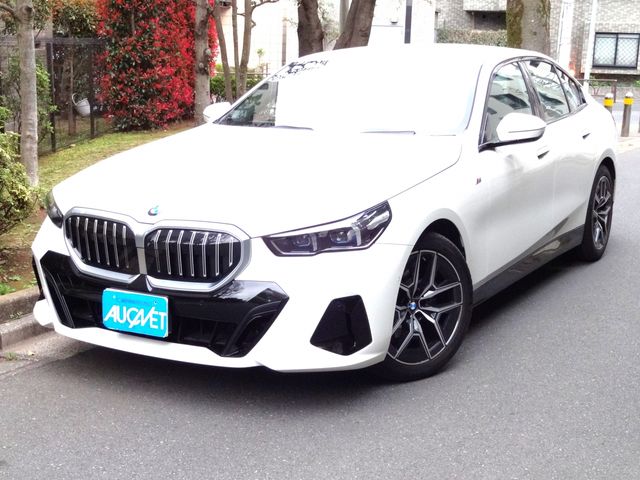 BMW / BMW 5series sedan