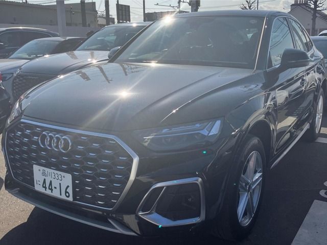 AUDI / AUDI SQ5