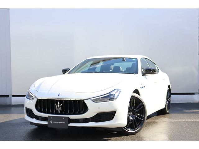 MASERATI / MASERATI GHIBLI Sedan