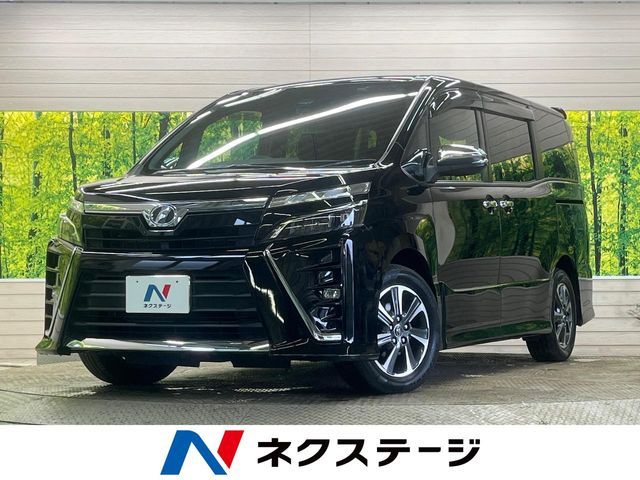 TOYOTA / VOXY
