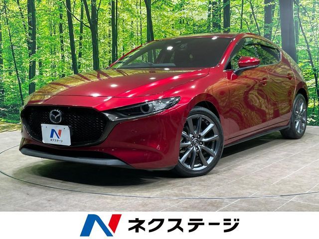 Japanese used car Ref# 1541051 MAZDA / MAZDA3 FASTBACK