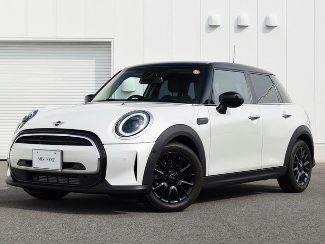 Japanese used car Ref# 1541269 BMW / MINI COOPER 5DOOR