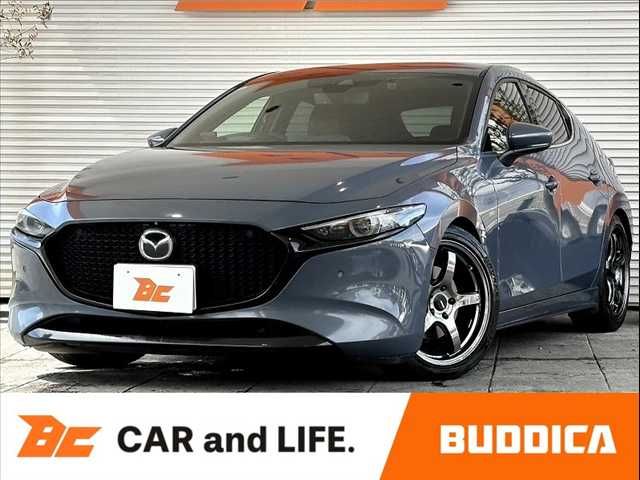 Japanese used car Ref# 1541457 MAZDA / MAZDA3 FASTBACK