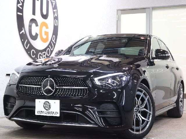 MERCEDES BENZ / MERCEDES BENZ E class sedan