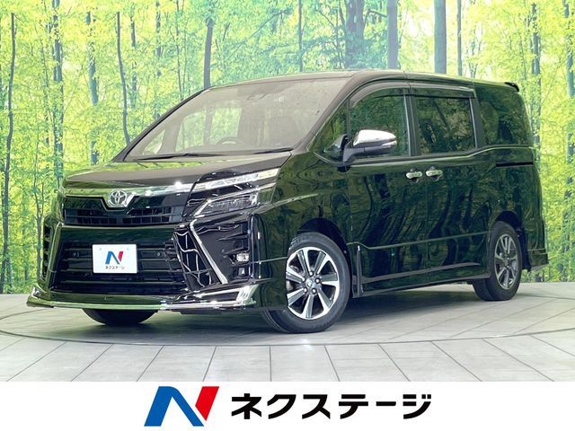 TOYOTA / VOXY