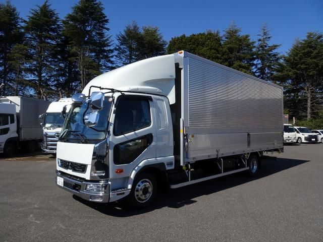 Japanese used car Ref# 1541997 MITSUBISHI FUSOU / FIGHTER