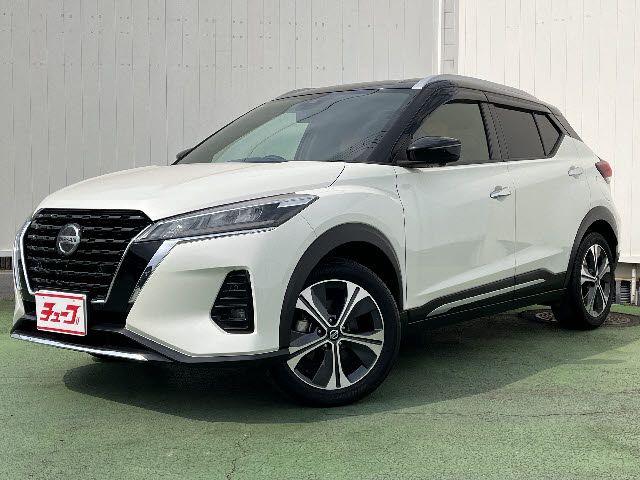 NISSAN / KICKS