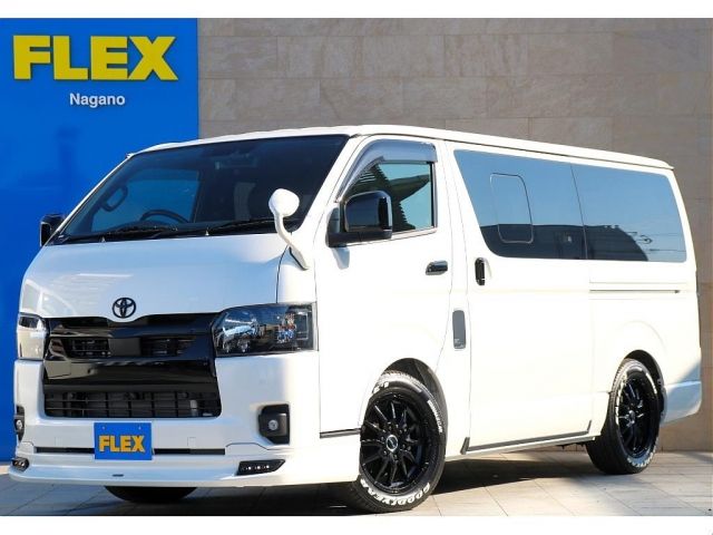 TOYOTA / HIACE van 4WD
