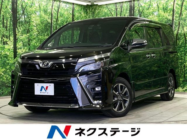 TOYOTA / VOXY