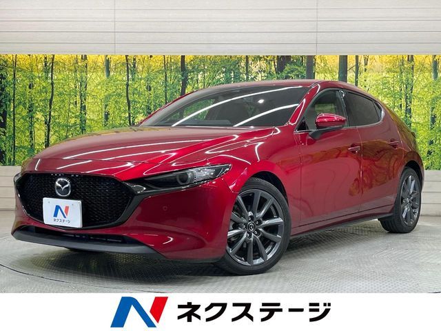 Japanese used car Ref# 1543766 MAZDA / MAZDA3 FASTBACK