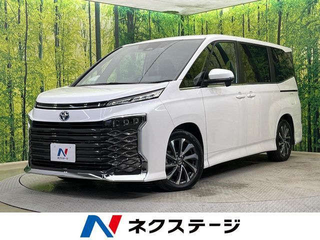 Japanese used car Ref# 1543829 TOYOTA / VOXY HYBRID