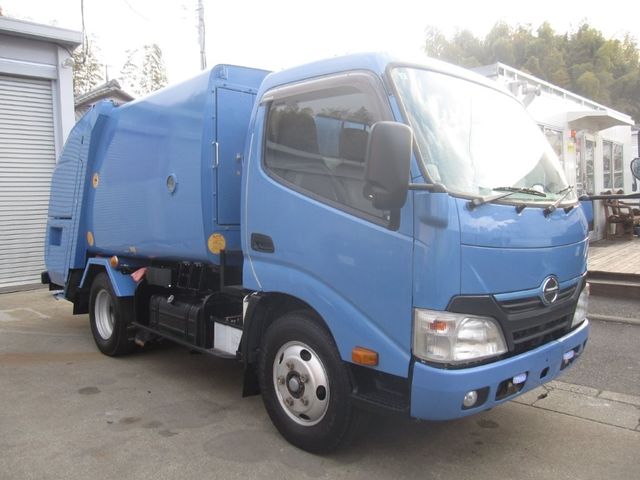 HINO / DUTRO