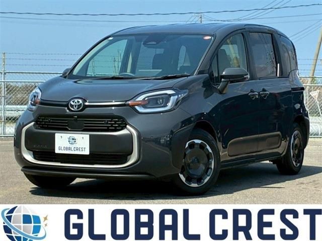 Japanese used car Ref# 1543859 TOYOTA / SIENTA HYBRID
