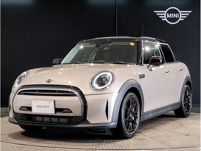 Japanese used car Ref# 1543945 BMW / MINI COOPER 5DOOR