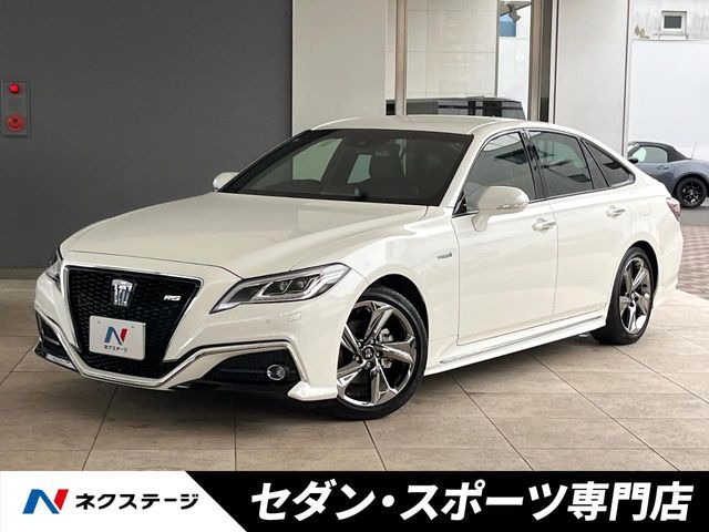 TOYOTA / CROWN sedan hybrid