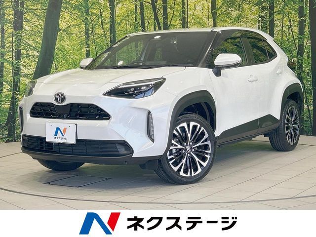 TOYOTA / YARIS CROSS HYBRID