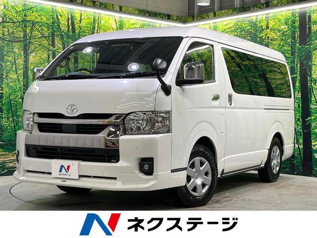 TOYOTA / HIACE van 4WD