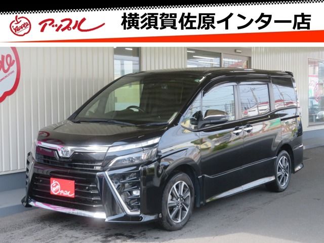 TOYOTA / VOXY