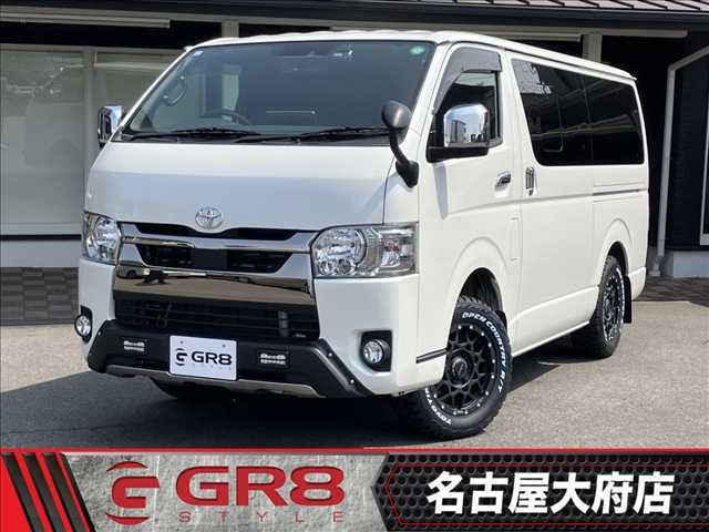 TOYOTA / HIACE van 4WD