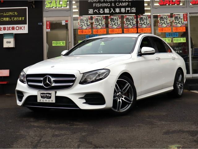 MERCEDES BENZ / MERCEDES BENZ E class sedan