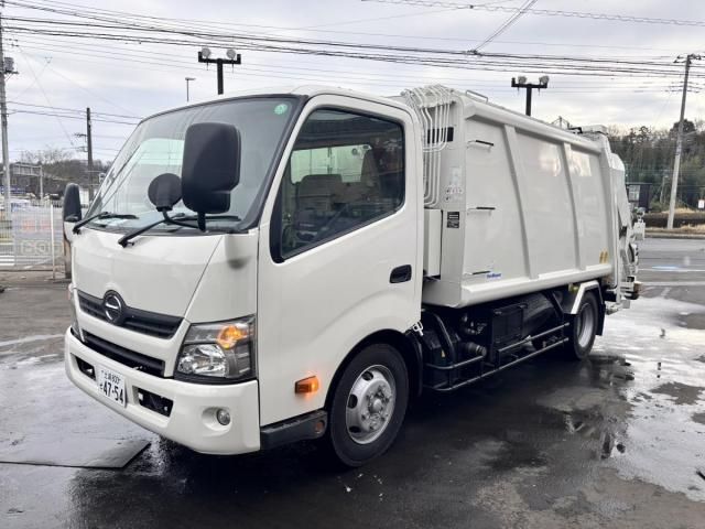 Japanese used car Ref# 1544765 HINO / DUTRO