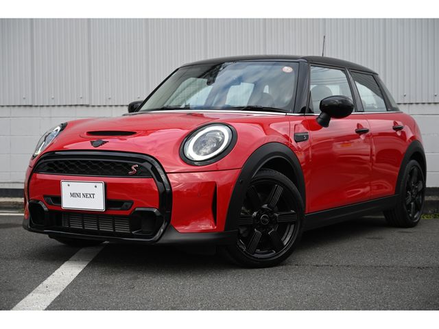 Japanese used car Ref# 1545048 BMW / MINI COOPER SD 5DOOR