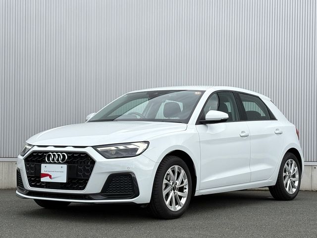 Japanese used car Ref# 1545100 AUDI / AUDI A1 SPORTBACK