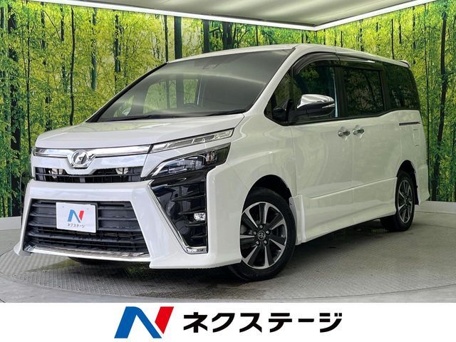 TOYOTA / VOXY